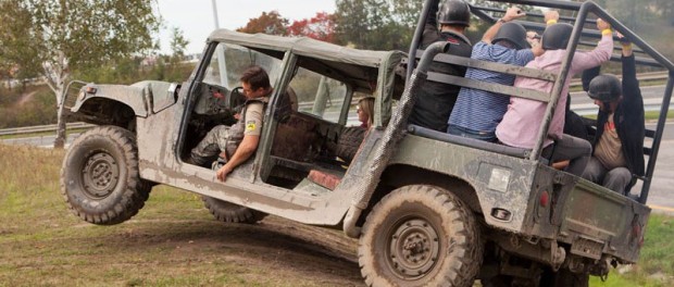 Divoký Hummer 2 v 1 Divoký Hummer 2 v 1