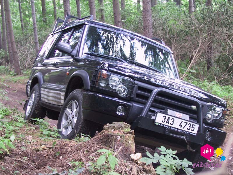 Land Rover offroad