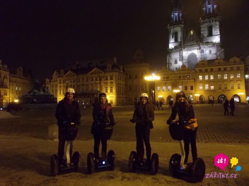 Magická noční Praha na SEGWAY